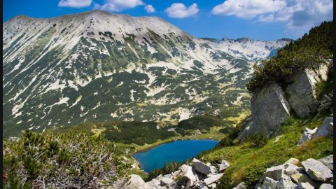 Láká Vás Bansko  jako milovníky zimního sportu nebo rádi investujete?
